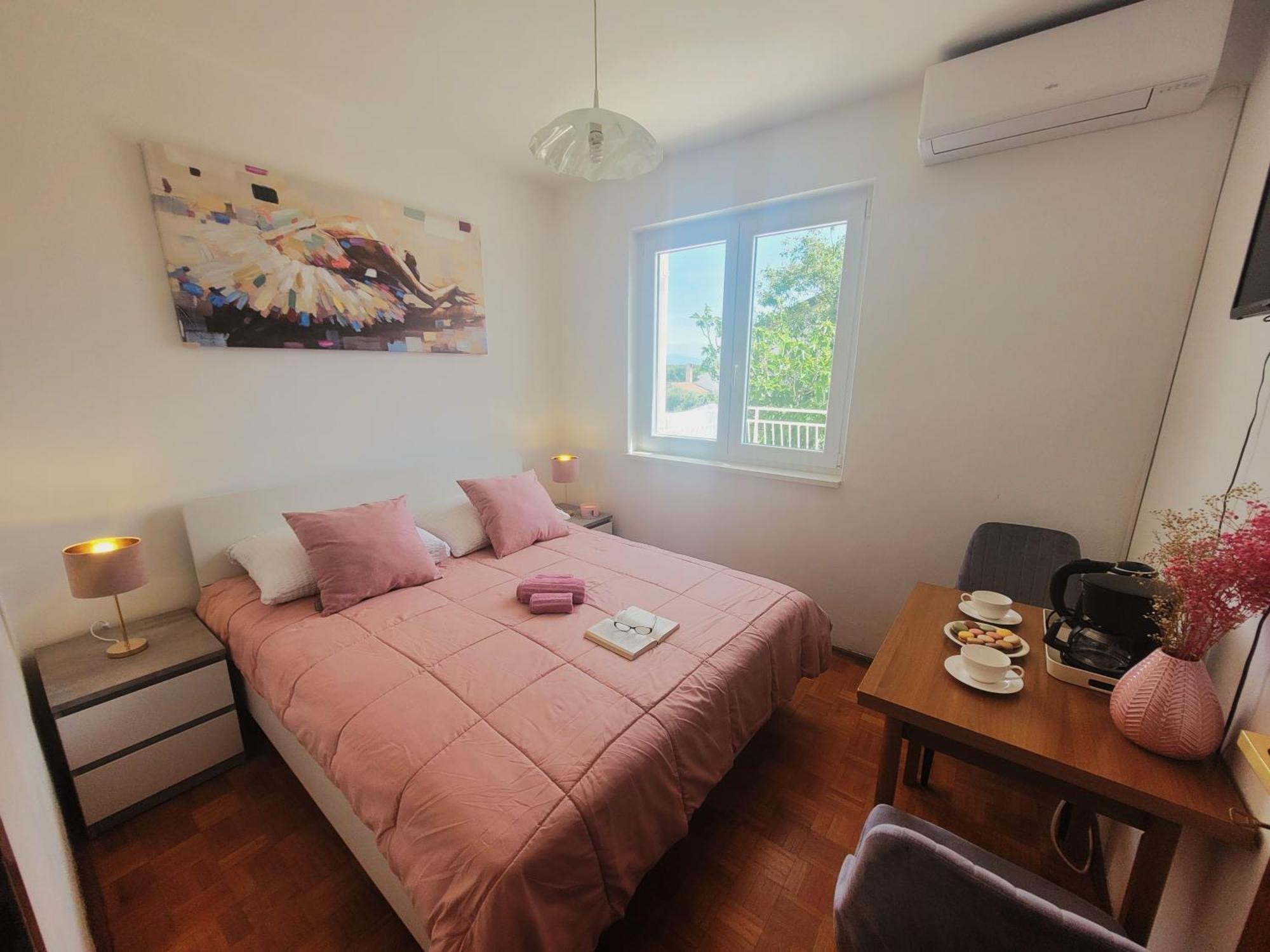 Apartments Blazevic Omišalj Buitenkant foto
